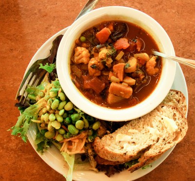 202102_BaseCampMeal.jpg